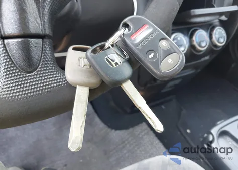 2004 Honda Cr-V Ex z USA, uszkodzony, nr VIN SHSRD78814U220309